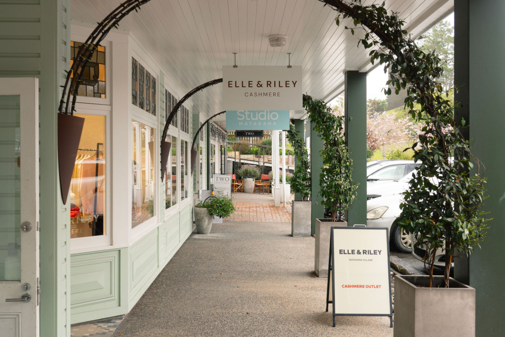 OpulenceProperty-TheWorkshopsMatakana-22